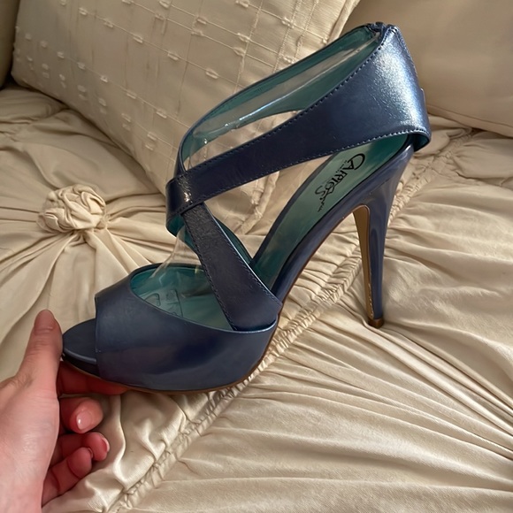 Carlos by Carlos Santana Stilettos - blue/periwinkle - Picture 1 of 9